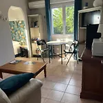 Homestay (adults Only)